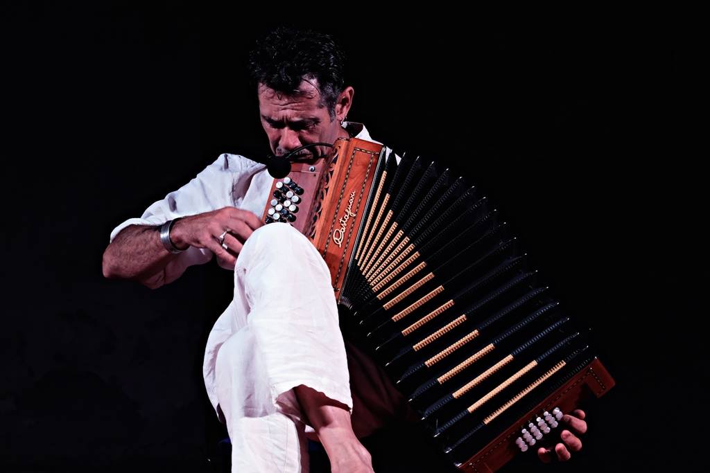 Contaminazioni musicali in Piazza Salis con i Bevano Est | Blog di Valendario Valtellinese